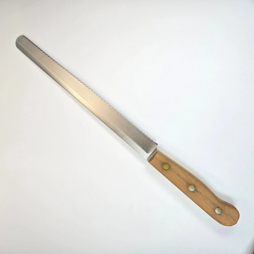 Chicago Cutlery BT10 10 inch Serrated Bread Knife Walnut Handle Made in USA